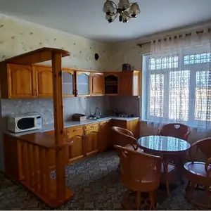 3-комн. квартира, 3 этаж, 108 м², 20мкр