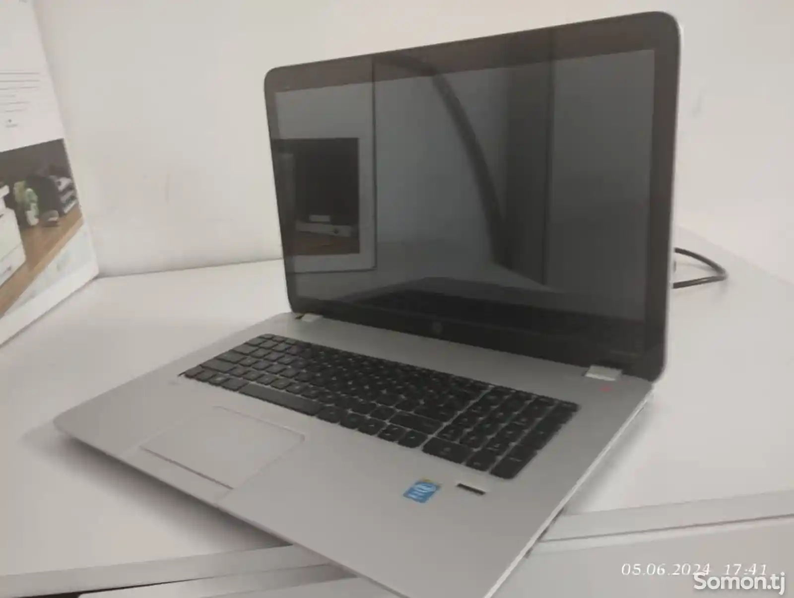 Ноутбук HP Envy-2