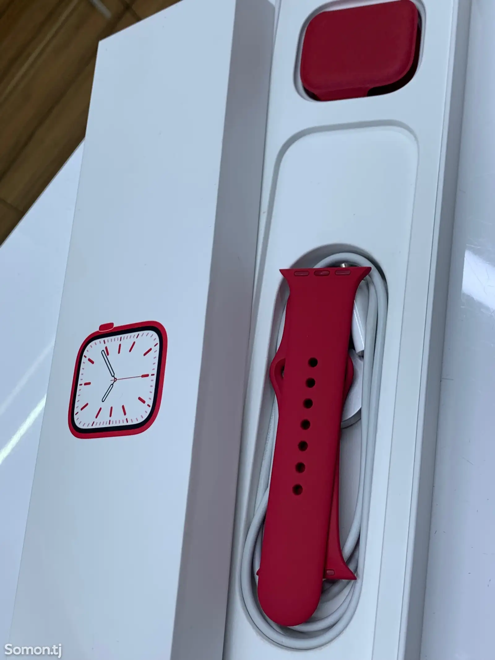 Смарт часы Apple Watch Series 7 41MM RED-3