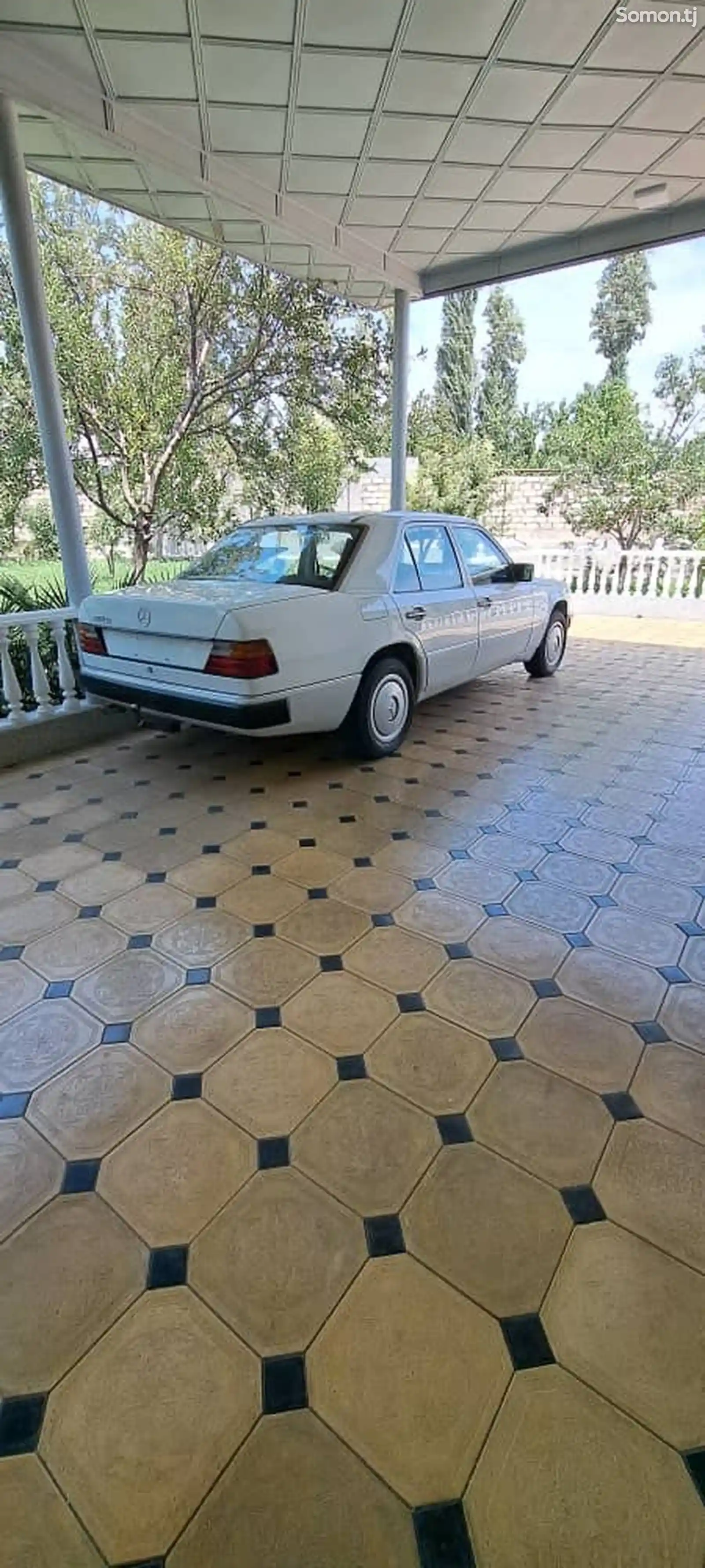 Mercedes-Benz W124, 1992-2