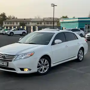 Toyota Avalon, 2011