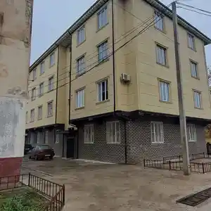 3-комн. квартира, 3 этаж, 102 м², 1 мкр