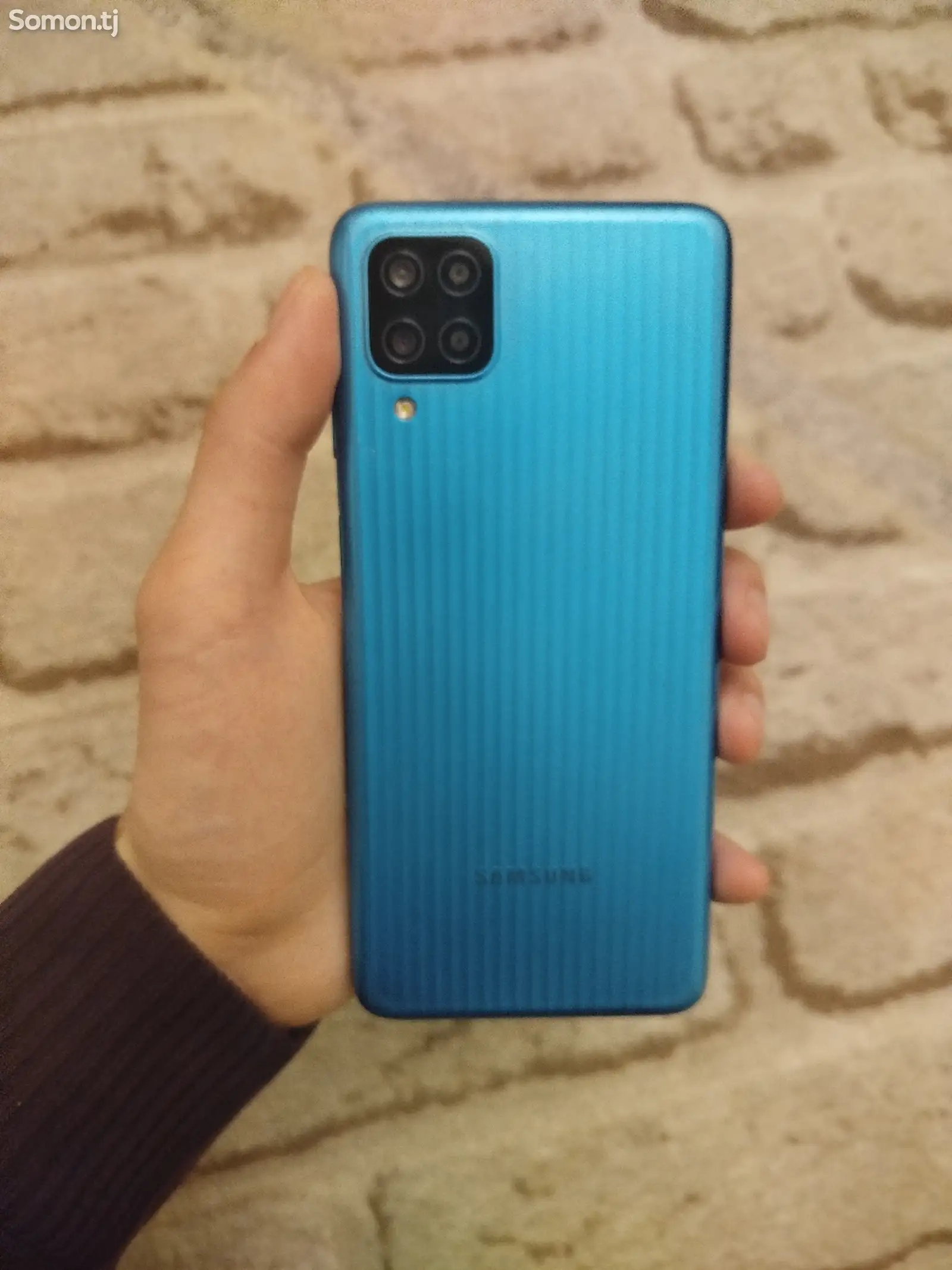 Samsung Galaxy M12-1