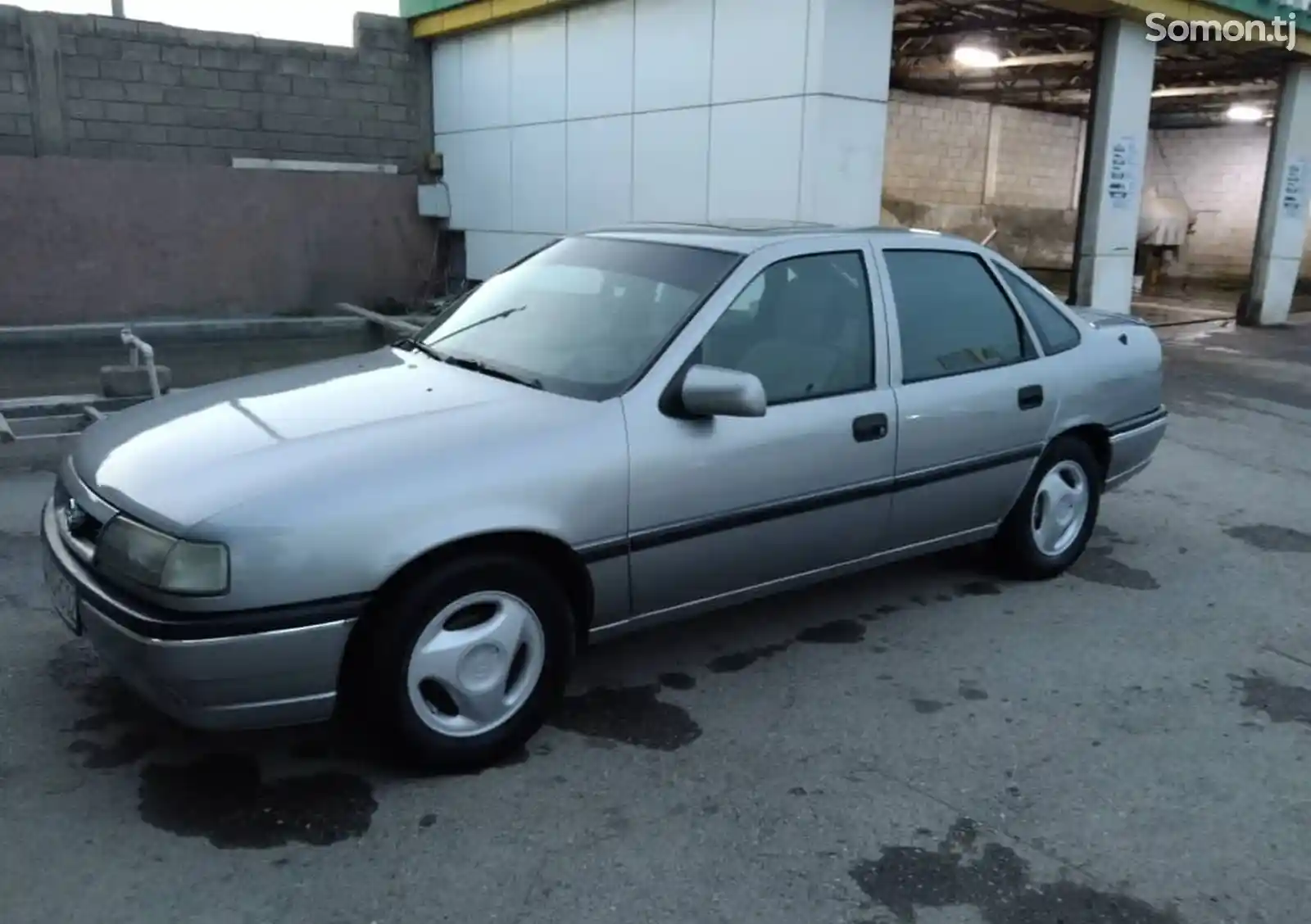 Opel Vectra A, 1995-13