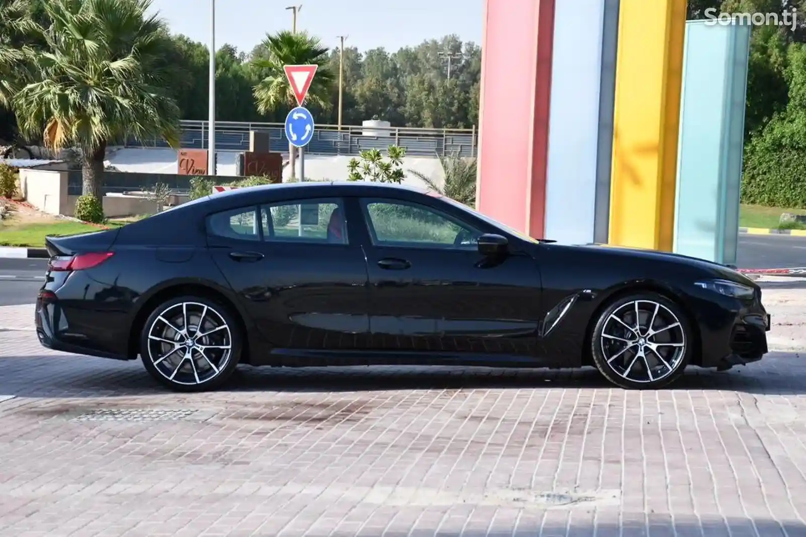 BMW 8 series, 2024-4