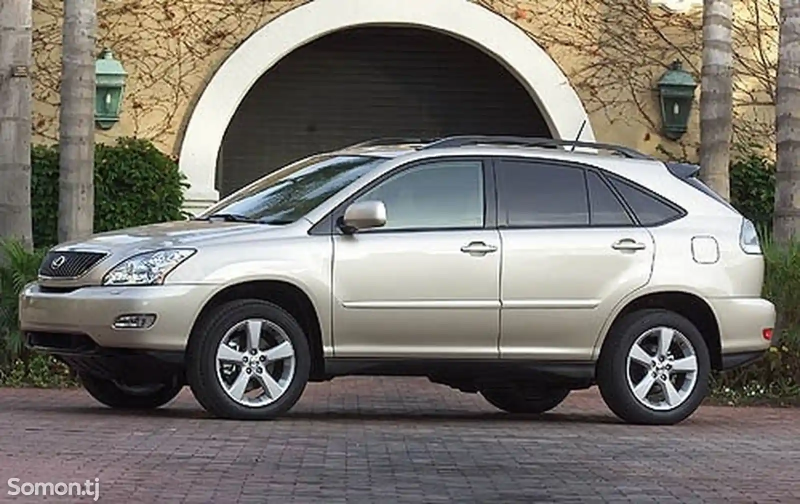 Стекло от lexus Rx-2