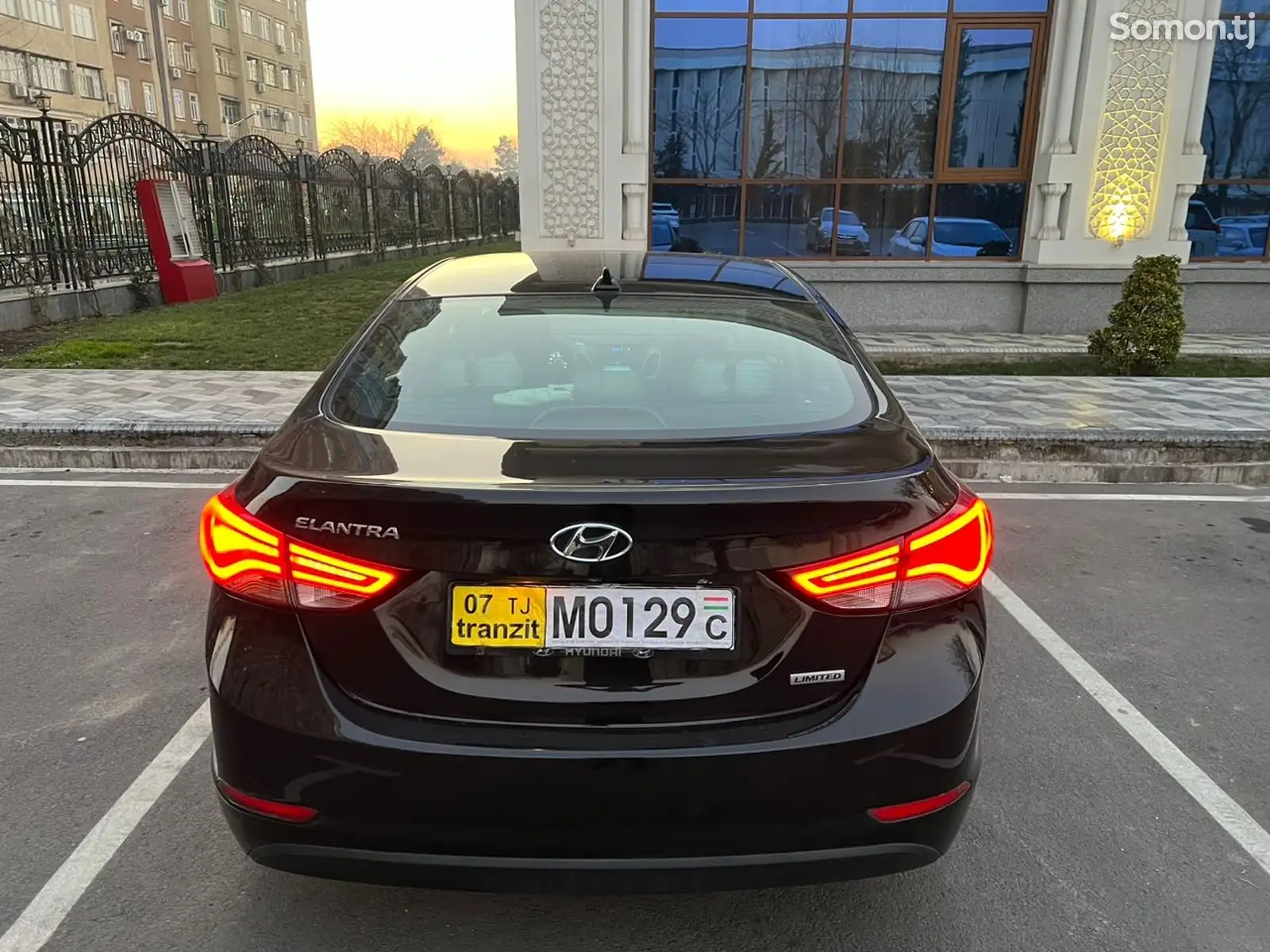 Hyundai Elantra, 2015-1