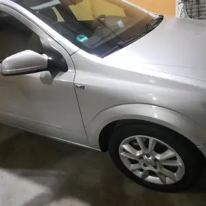 Opel Astra H, 2006