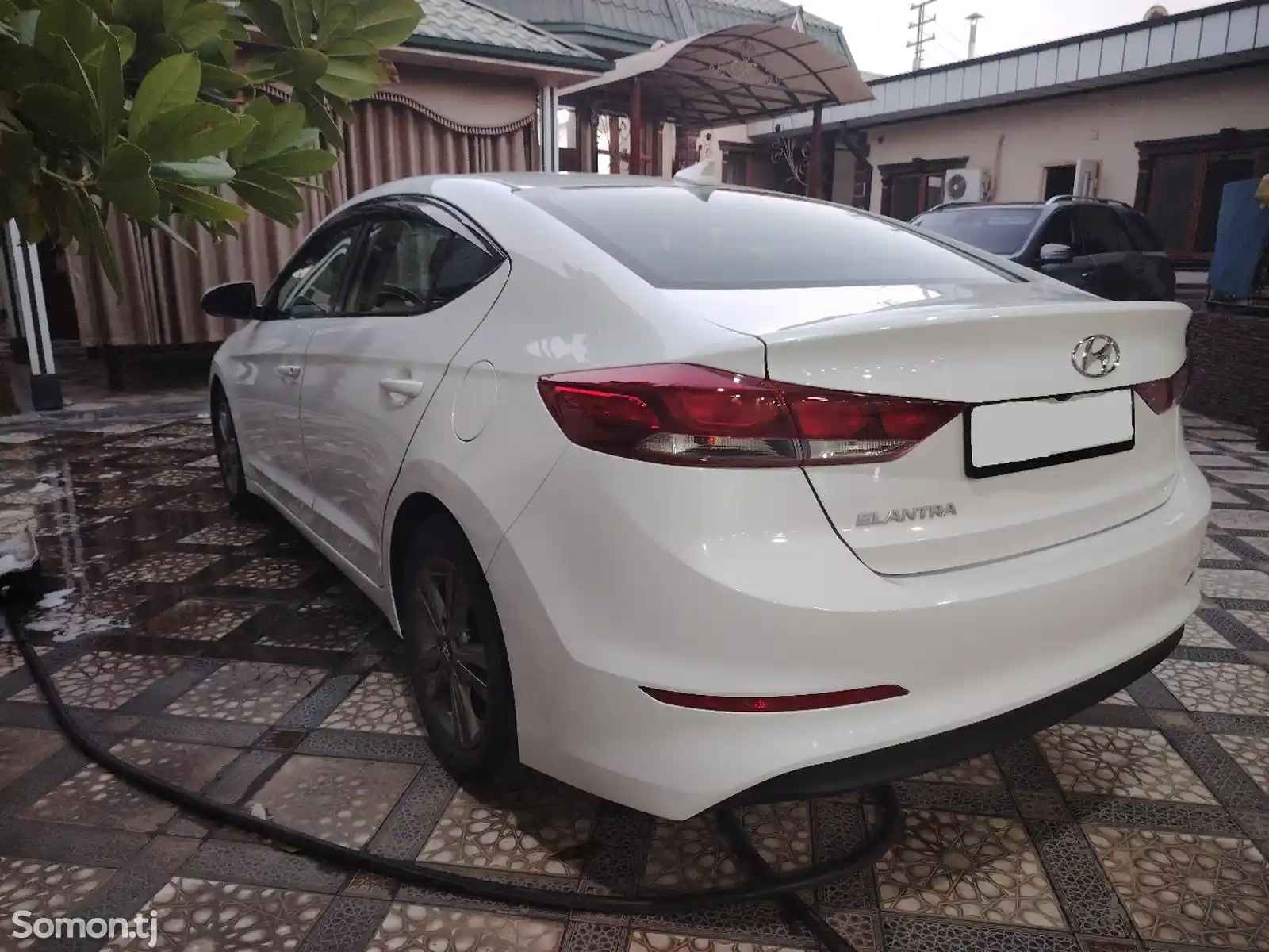 Hyundai Elantra, 2018-5