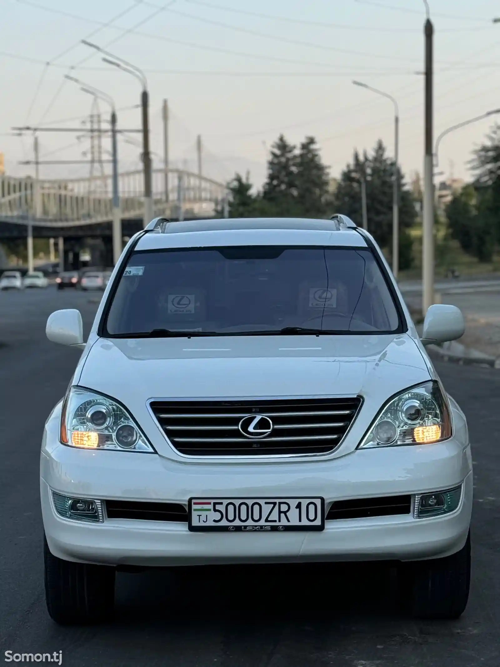 Lexus GX series, 2008-2