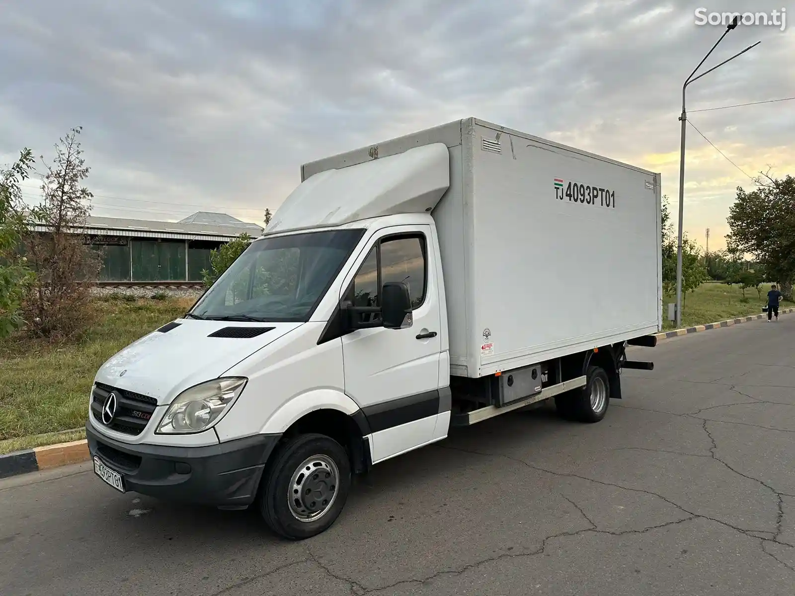 Фургон Mercedes-Benz Sprinter, 2010-9