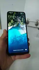 Телефон Realme-2