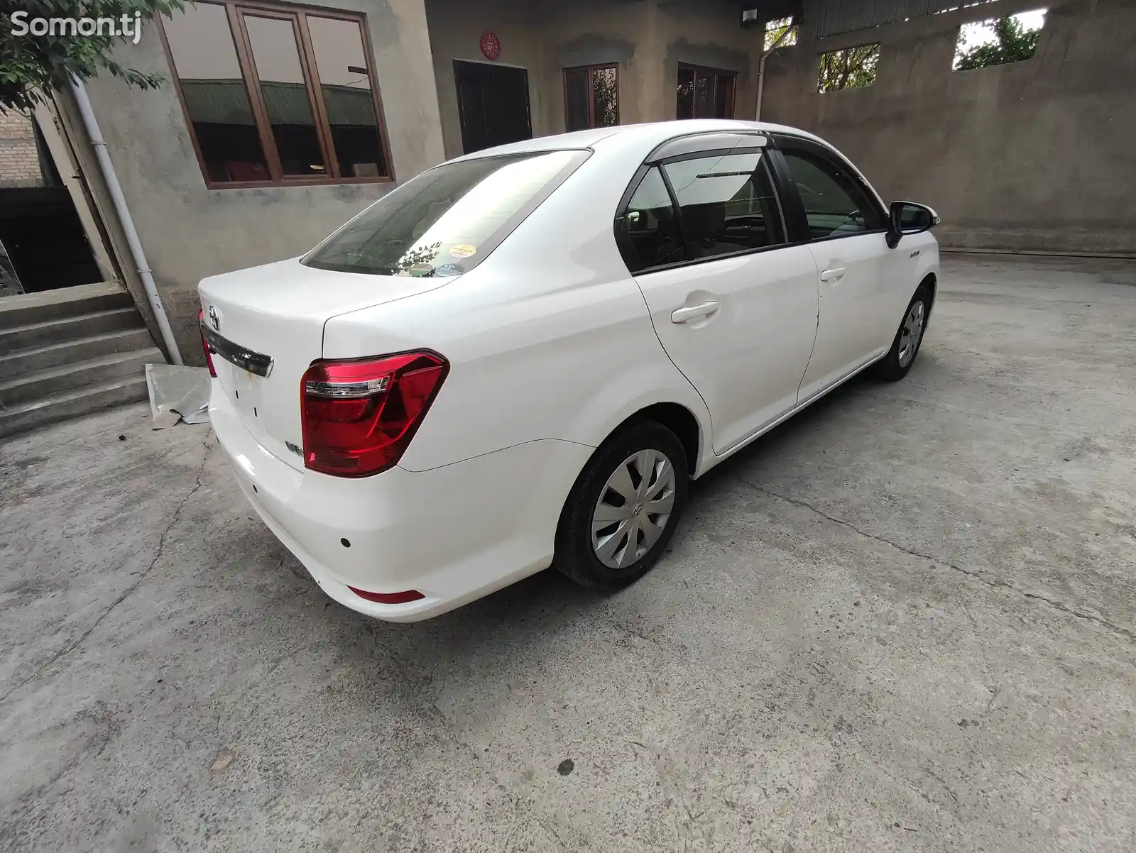Toyota Axio, 2015-6