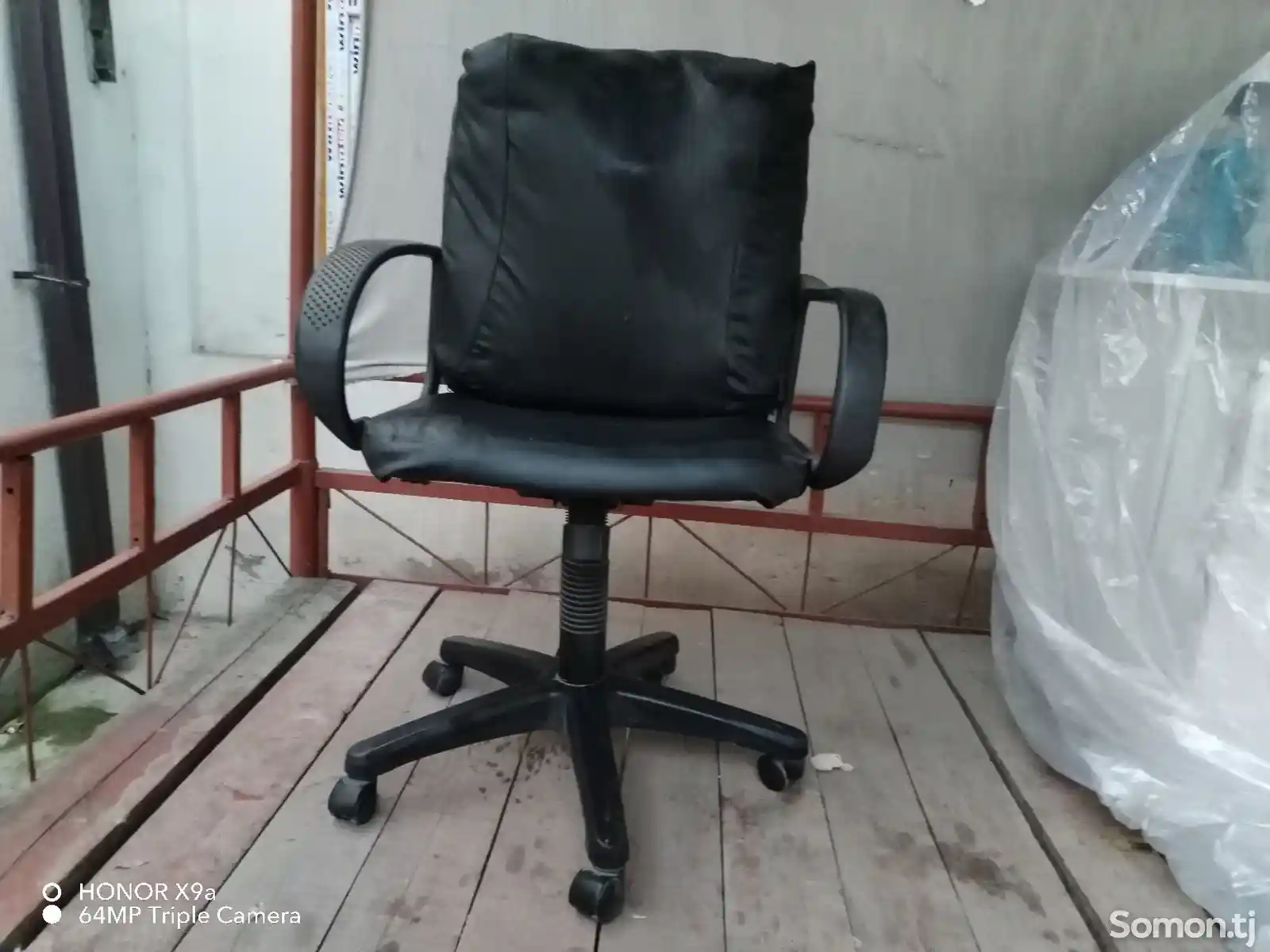 Офисные кресла-4