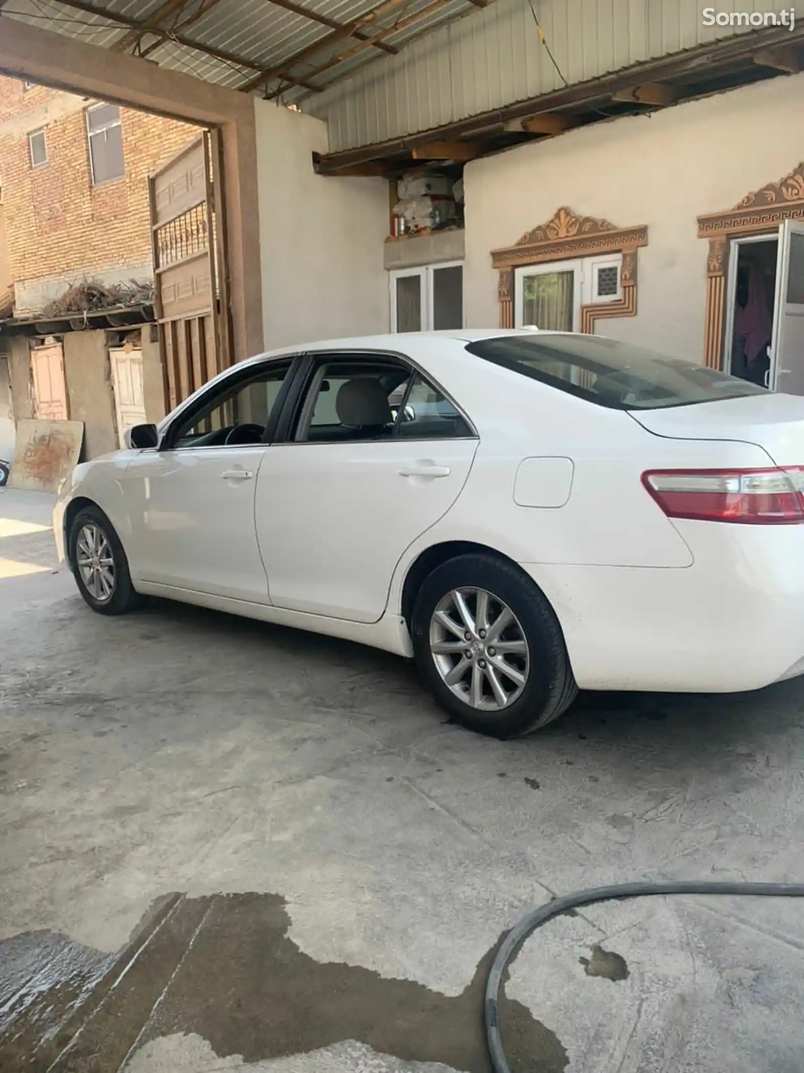 Toyota Camry, 2010-4