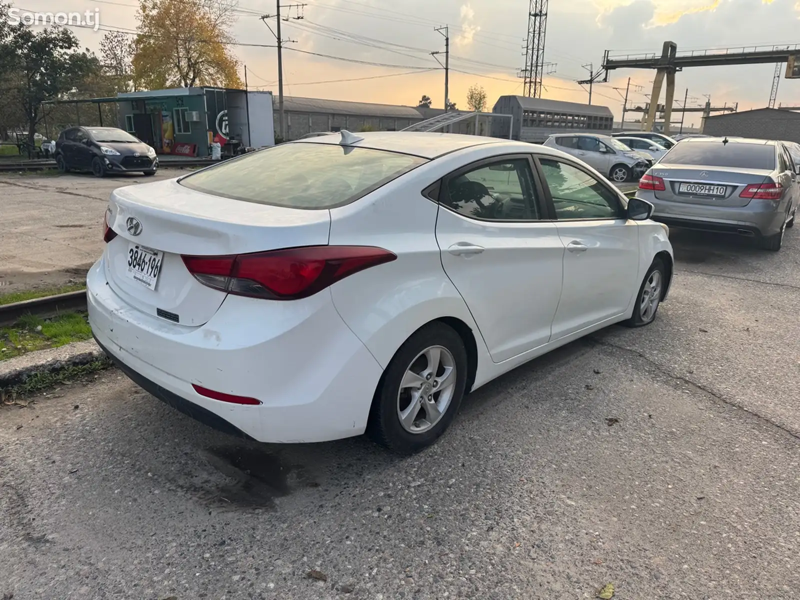 Hyundai Elantra, 2015-5