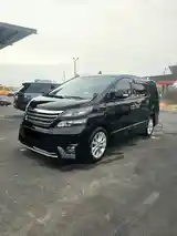 Toyota Vellfire, 2014-2