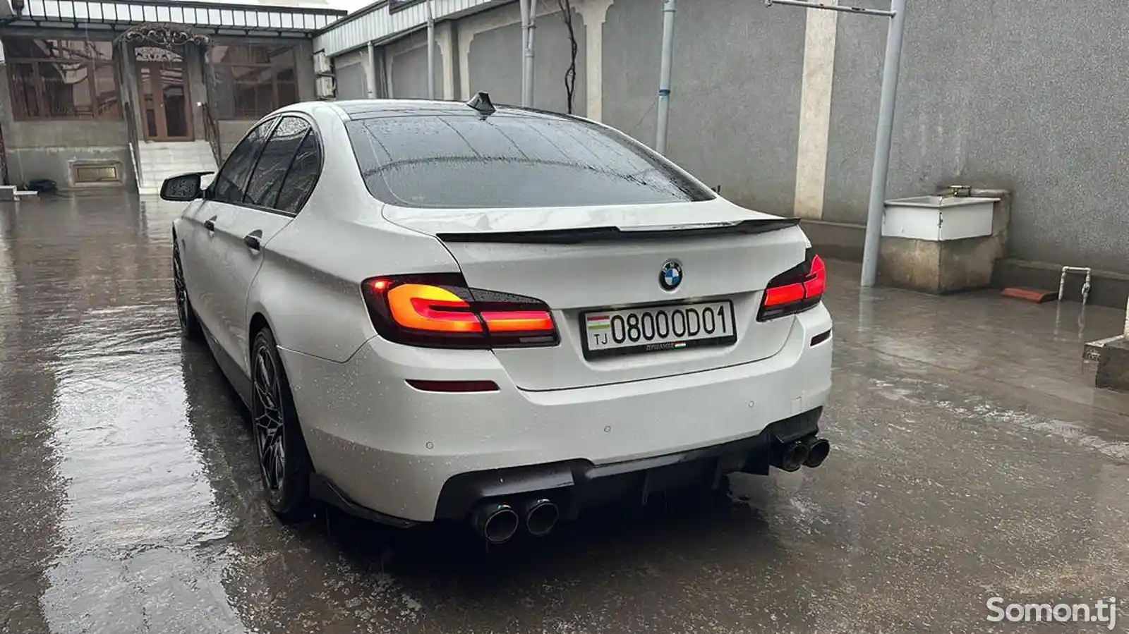 BMW 5 series, 2010-5