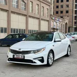 Kia Optima, 2017