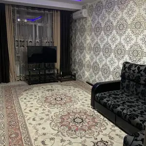 2-комн. квартира, 16 этаж, 60м², Дом печати