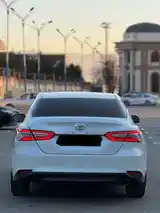 Toyota Camry, 2019-4