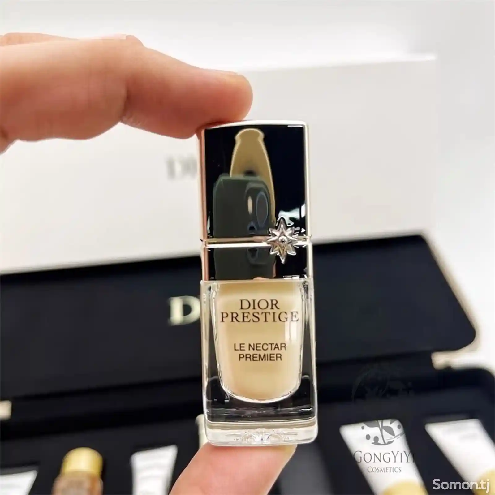 Набор Dior Dior Flower Secret Medium Sample Gold, 7 предметов с эссенцией жемчужины-4