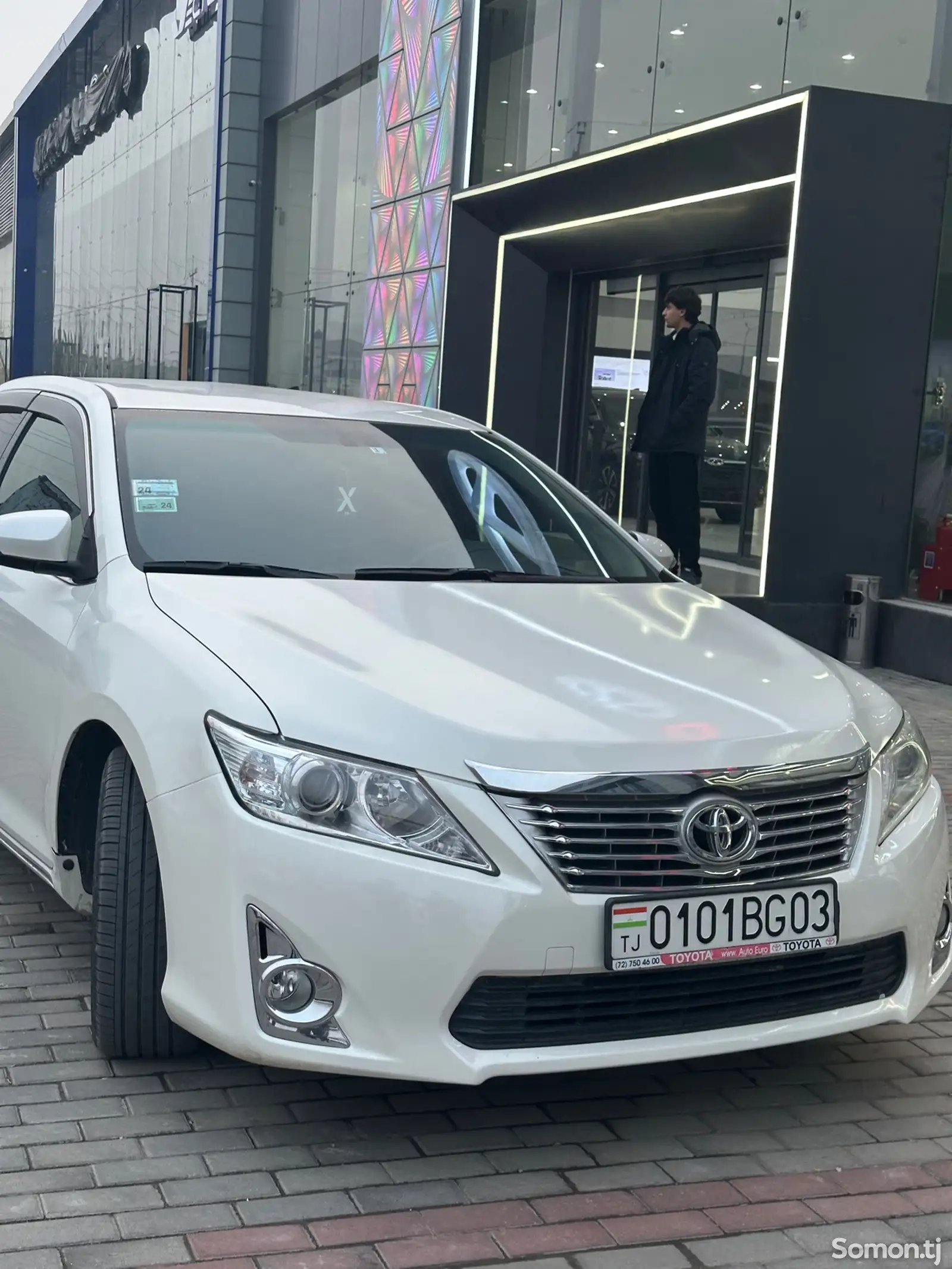 Toyota Camry, 2012-1