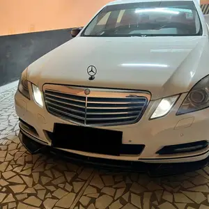 Mercedes-Benz E class, 2011