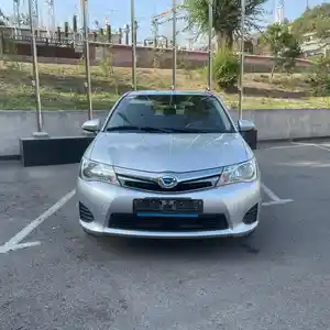 Toyota Fielder, 2014