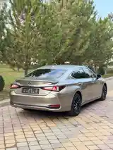 Lexus ES series, 2022-6