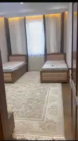 2-комн. квартира, 2 этаж, 60м², Хитойбозор-2