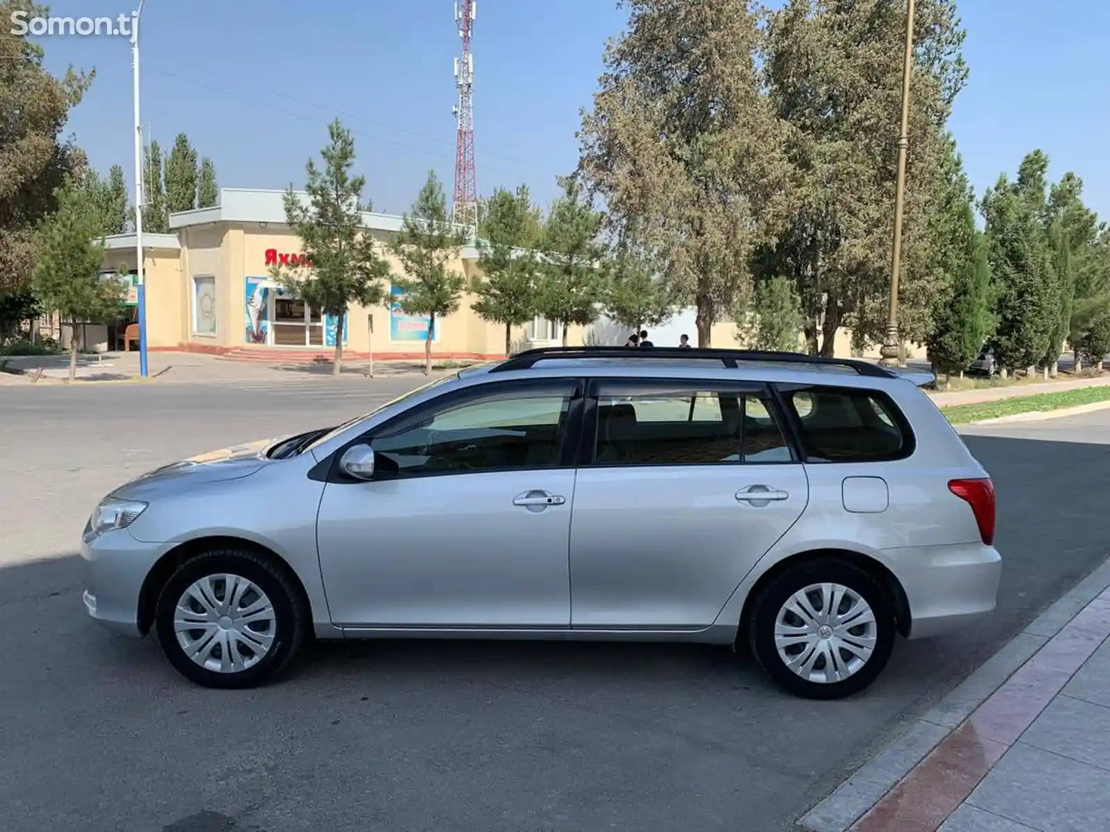 Toyota Fielder, 2008-11