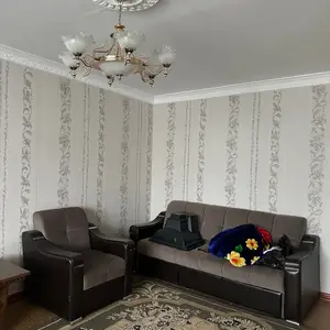 3-комн. квартира, 2 этаж, 85 м², Бахористон