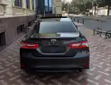 Toyota Camry, 2018-8