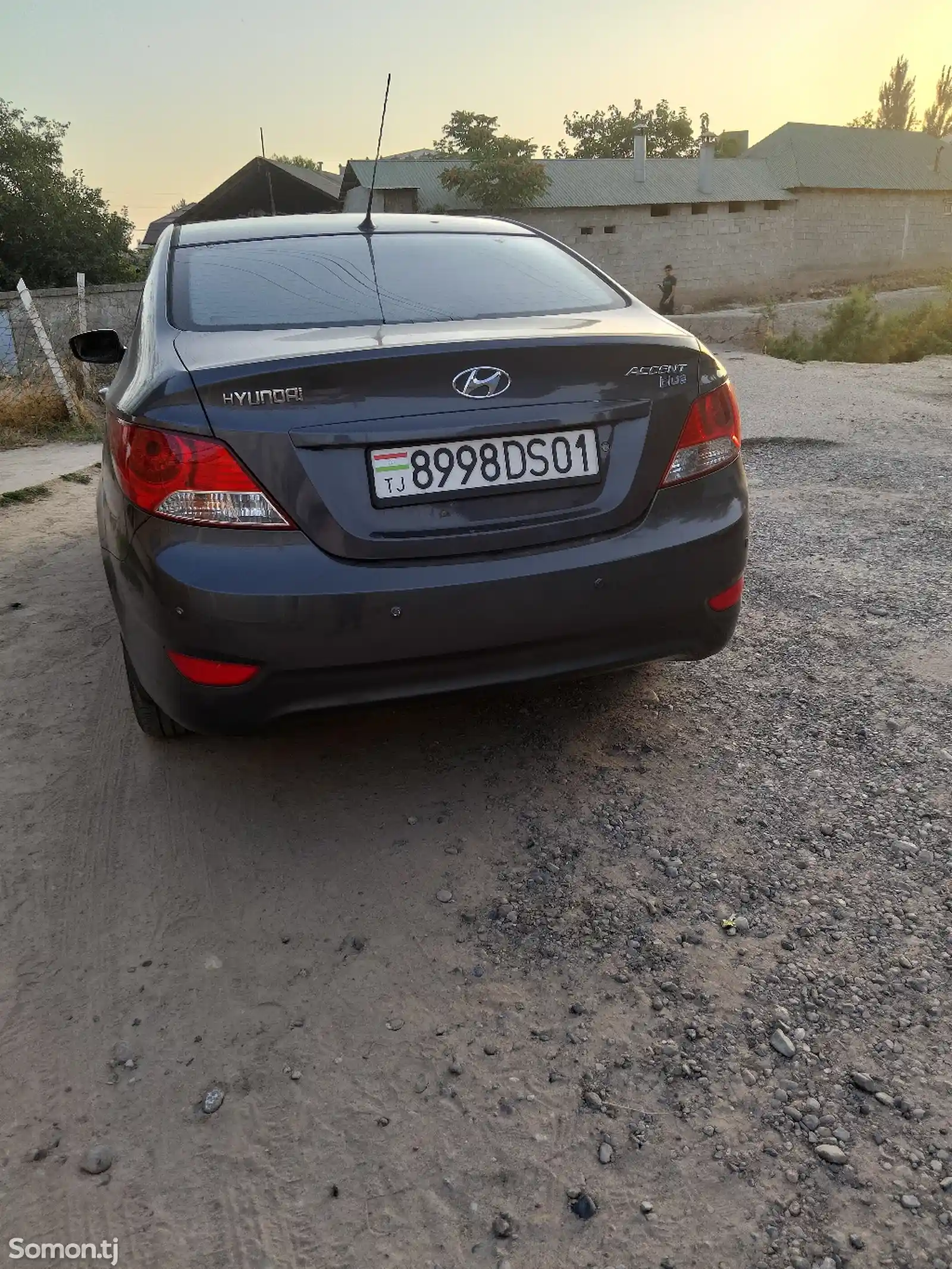 Hyundai Accent, 2011-3