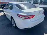 Toyota Camry, 2018-4