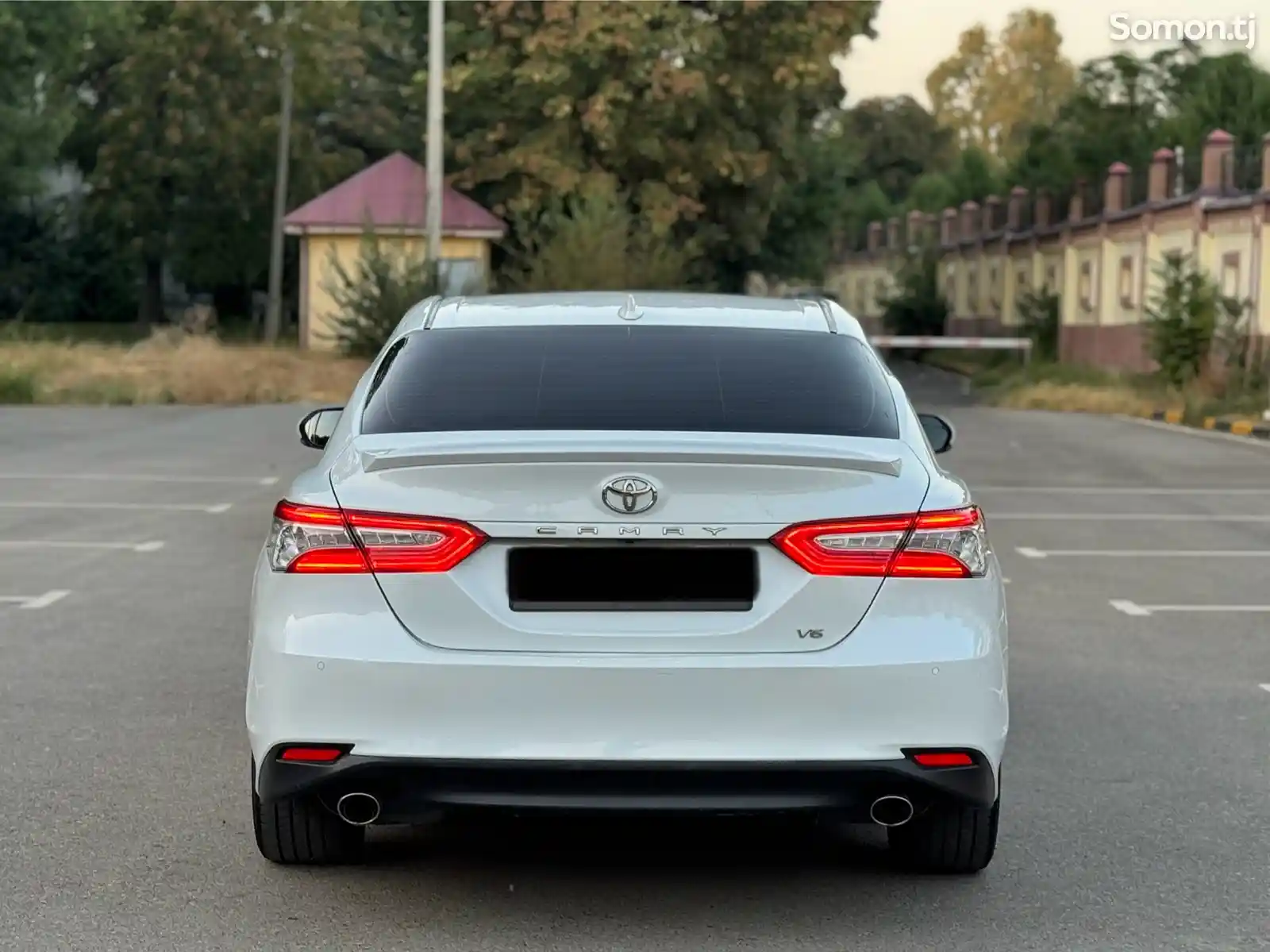 Toyota Camry, 2019-5