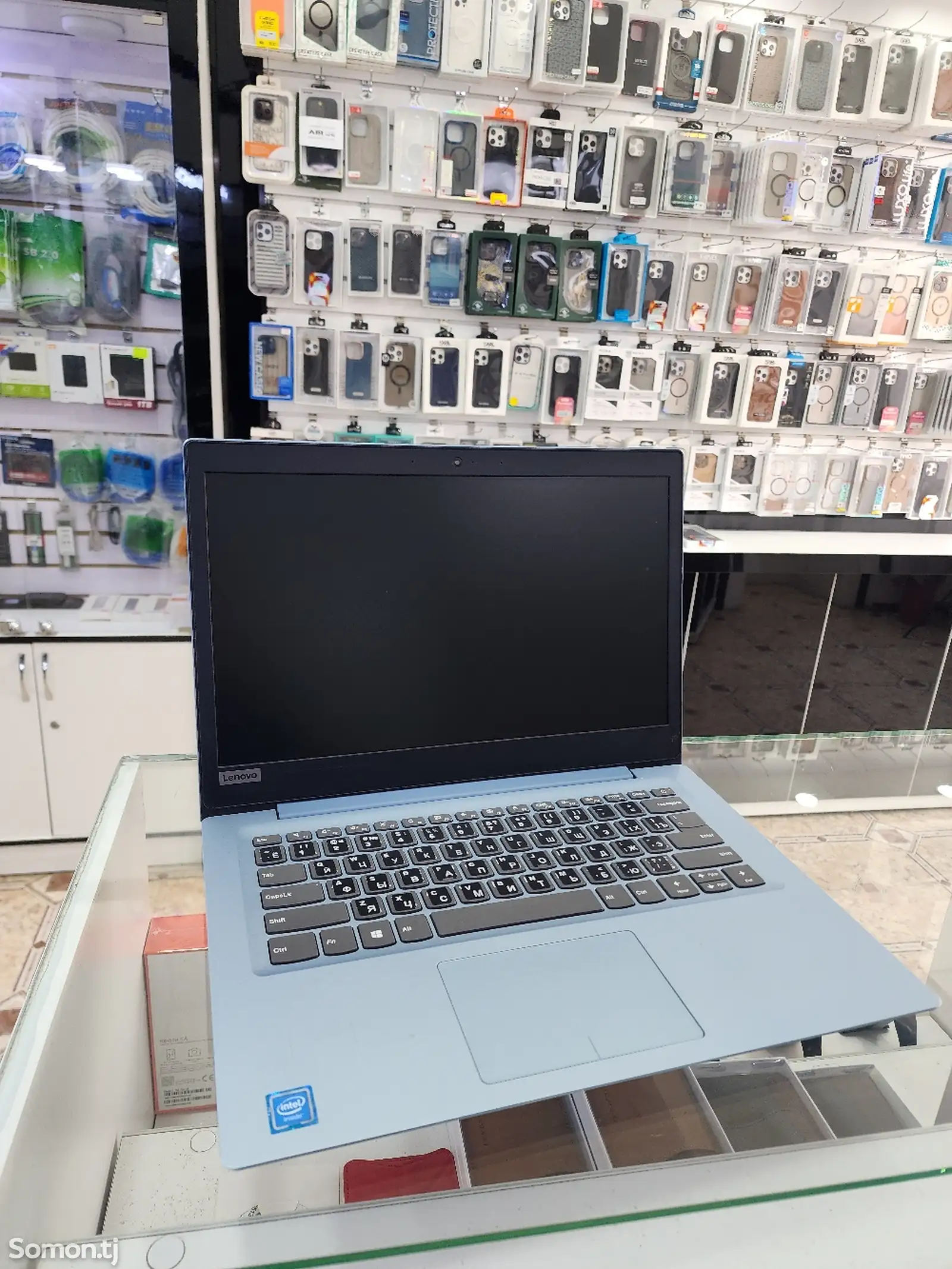 Ноутбук Ultrabook Lenovo Blue-1