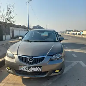 Mazda 3, 2005