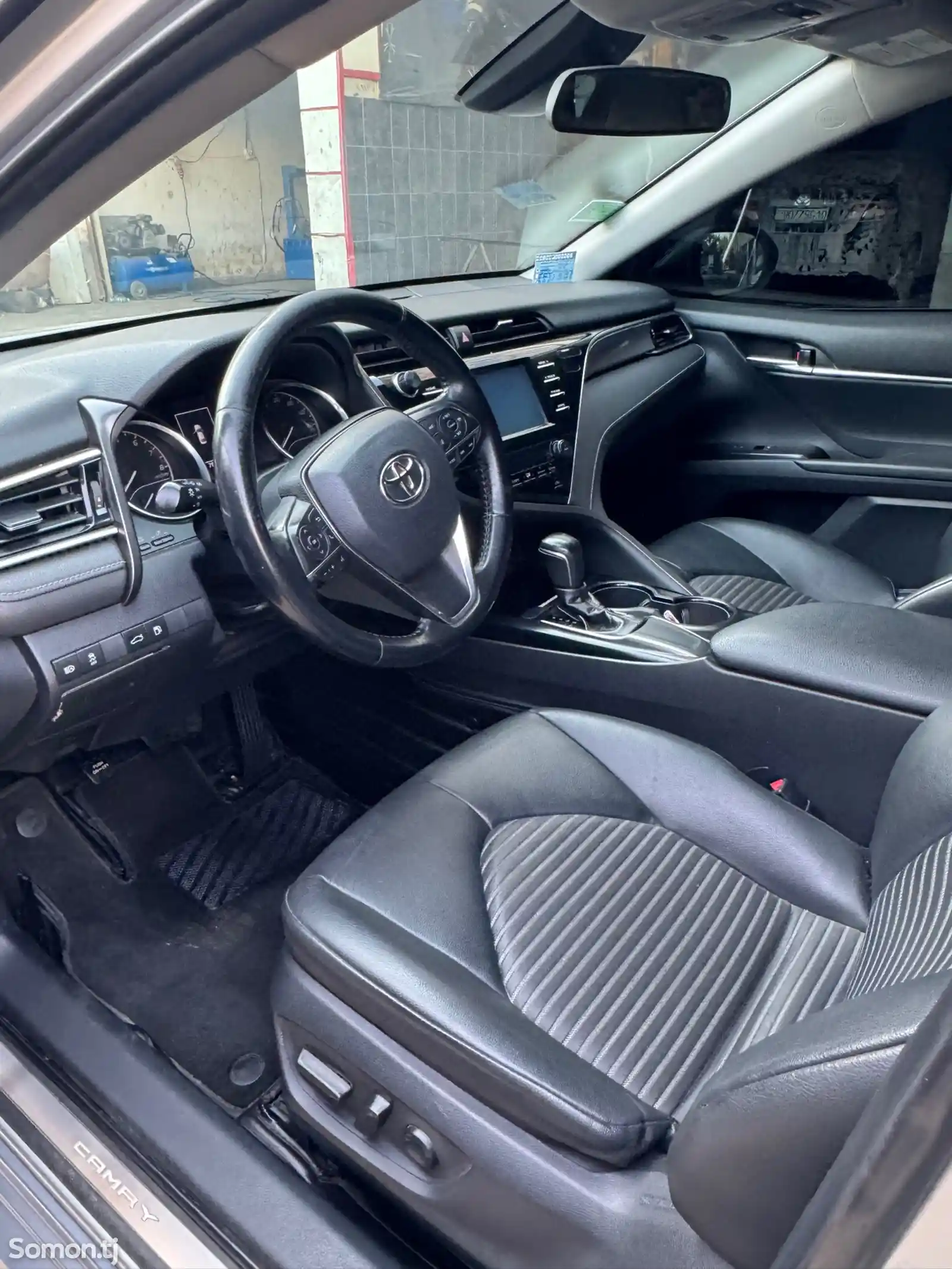 Toyota Camry, 2018-7