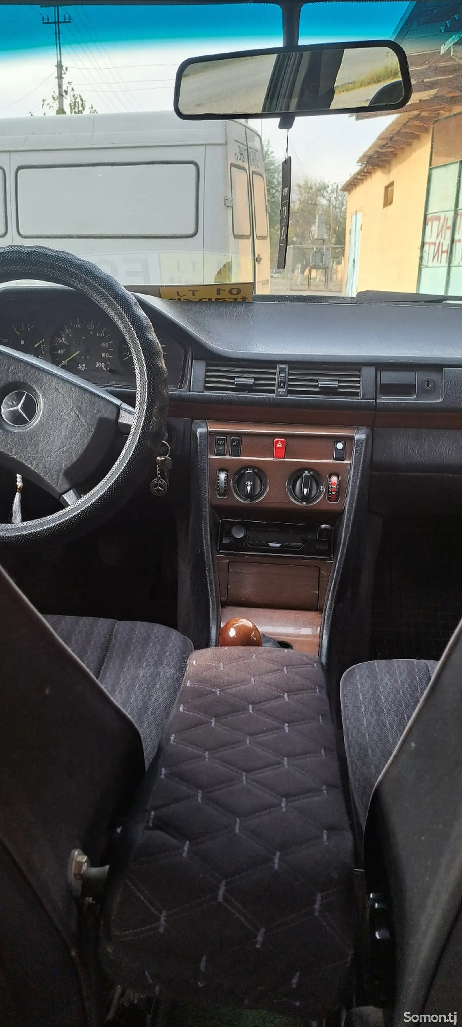 Mercedes-Benz W124, 1991-3