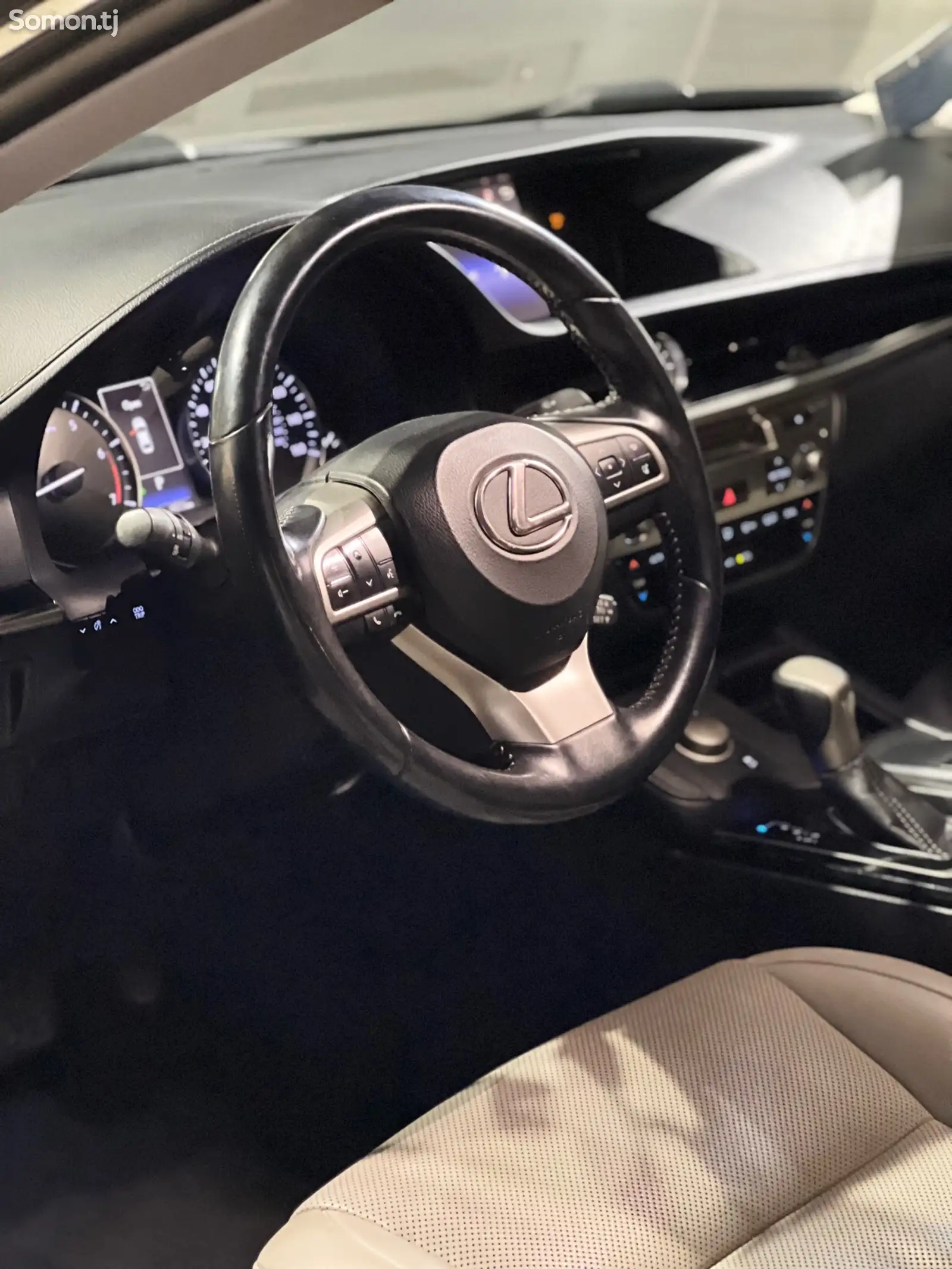 Lexus ES series, 2016-6