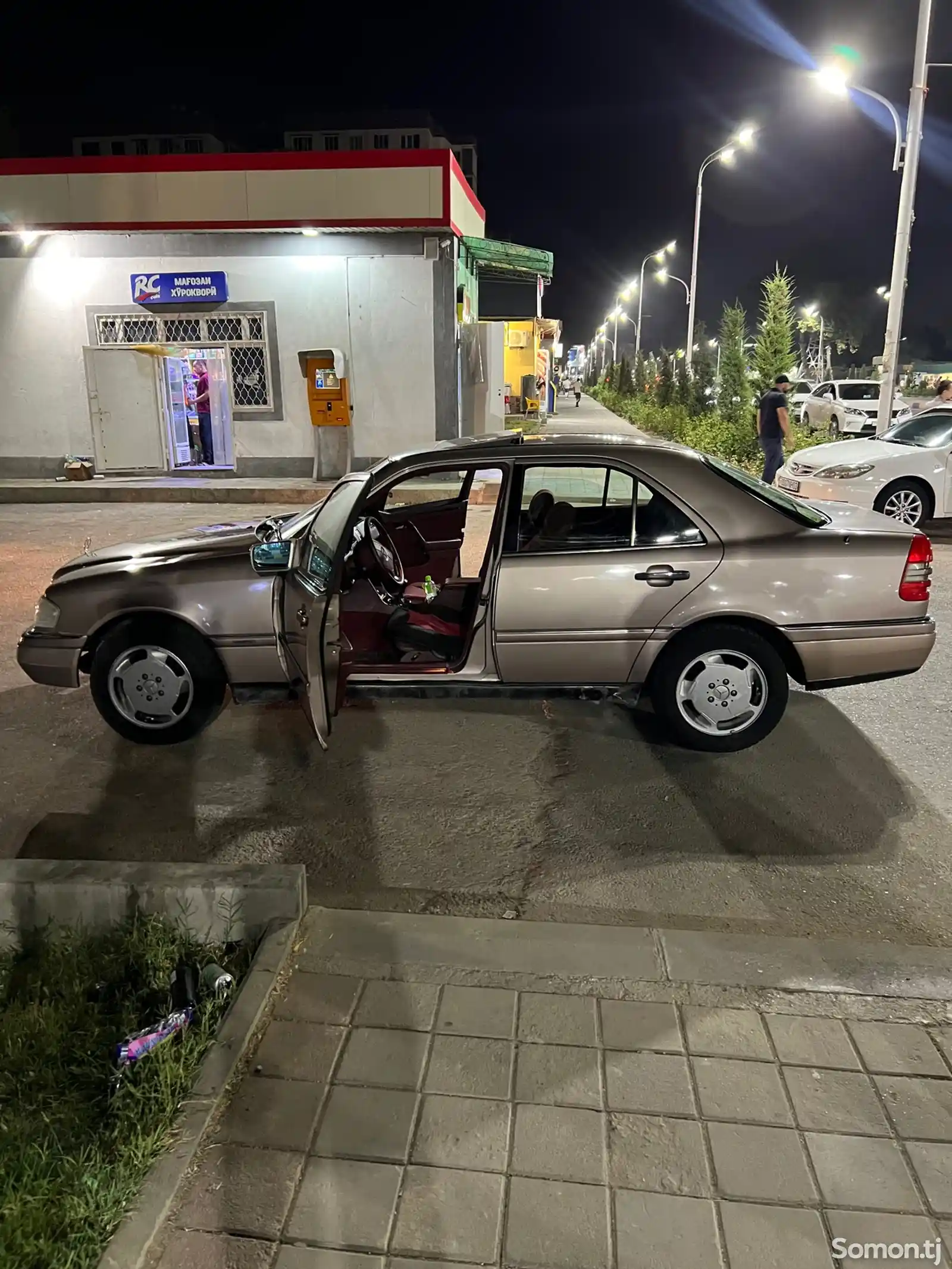 Mercedes-Benz W201, 1993-1