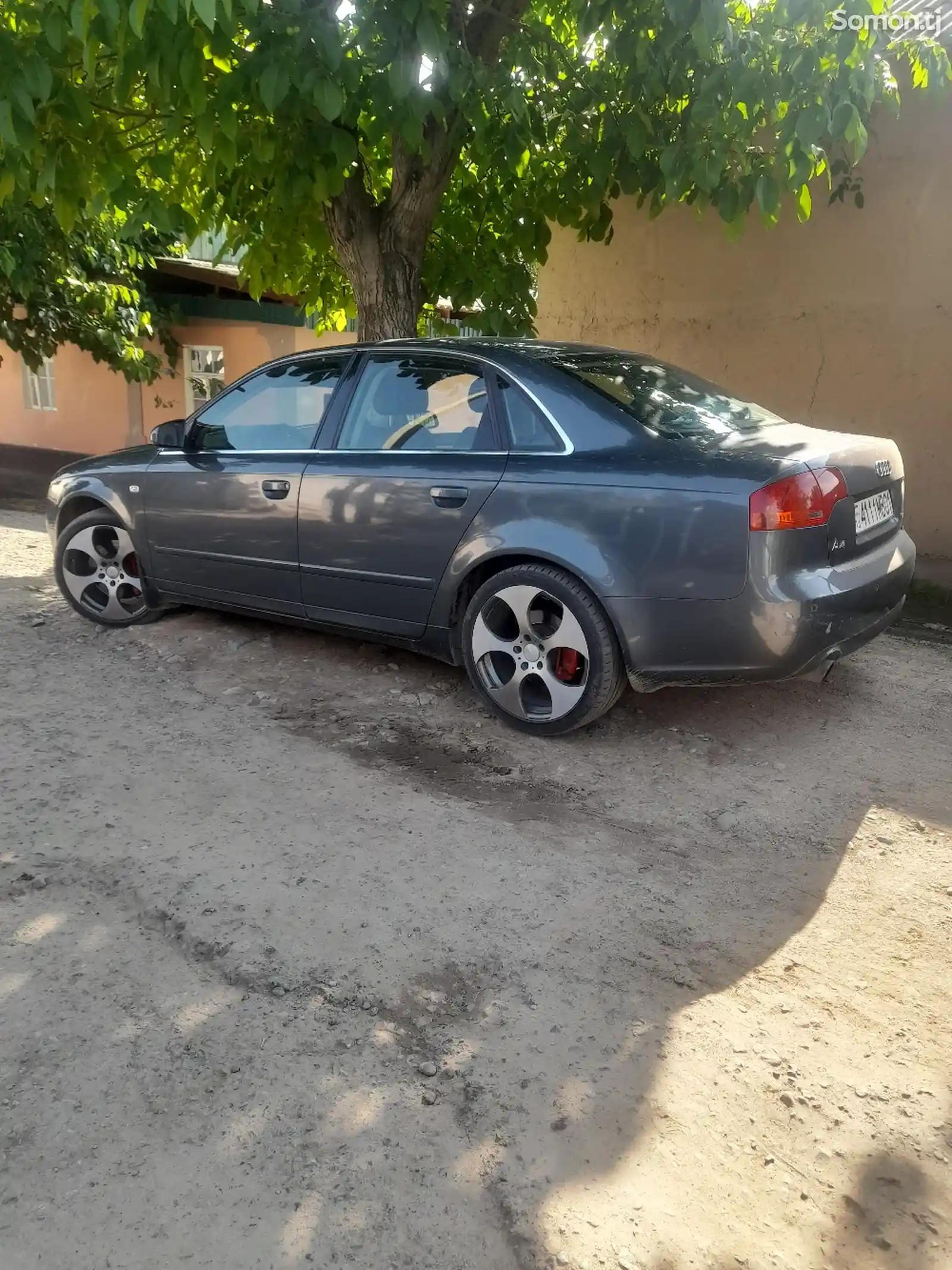 Audi A4, 2005-11
