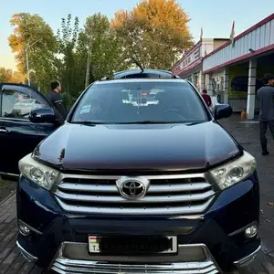 Toyota Highlander, 2012