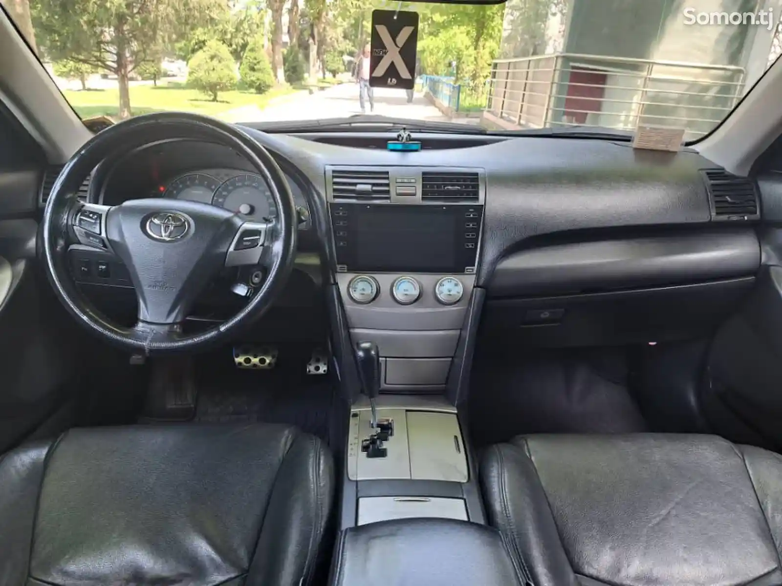 Toyota Camry, 2010-4