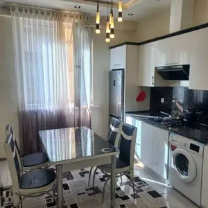 2-комн. квартира, 2 этаж, 52м², 19 мкр