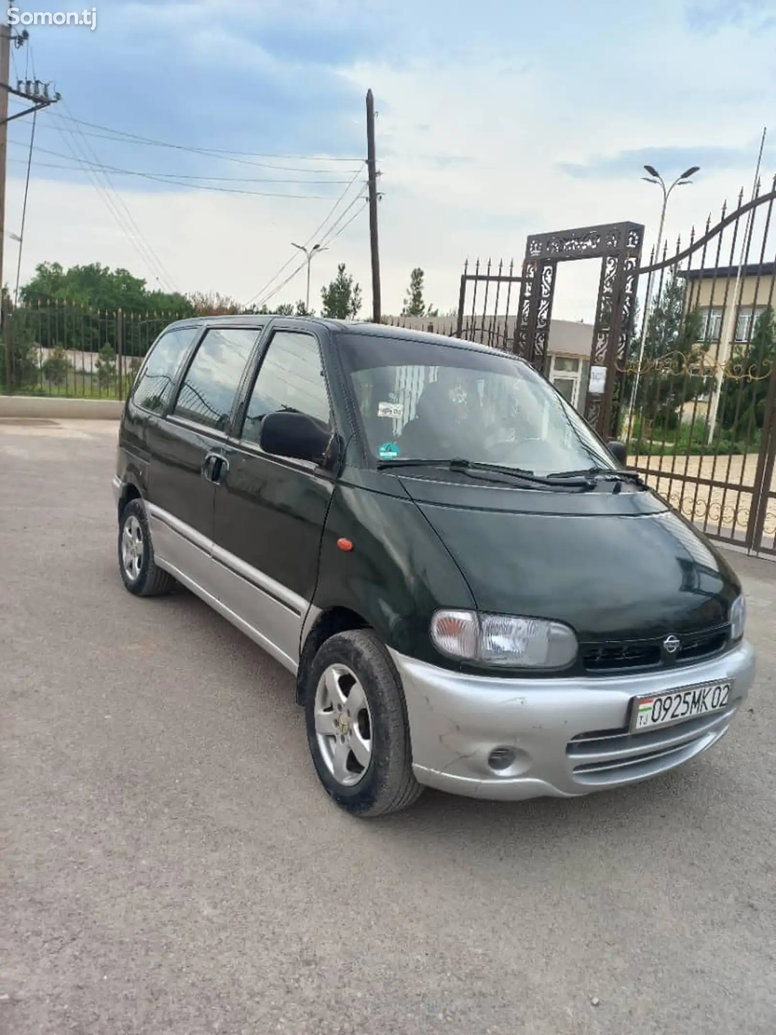 Nissan Serena, 1999-1