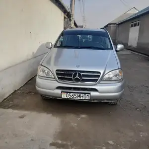 Mercedes-Benz ML class, 2001