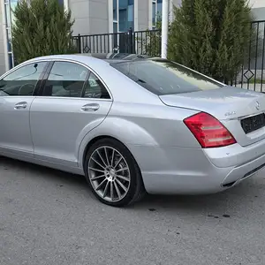 Mercedes-Benz S class, 2008